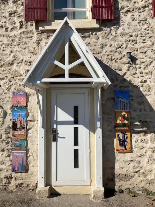 Studio « Saint-Petersbourg » A Avignon Exterior photo